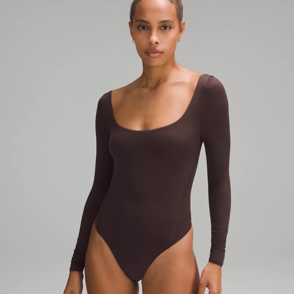 lululemon athletica Long Sleeve Scoop Neck Bodysuit - Dark Brown